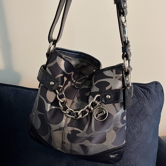 COACH Signature Optic Metallic Lurex Chain Duffle Shoulder Bag Crossbody - Picture 1 of 1